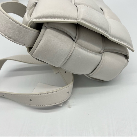 Bottega Veneta PADDED CASSETTE - Picture 3 of 9